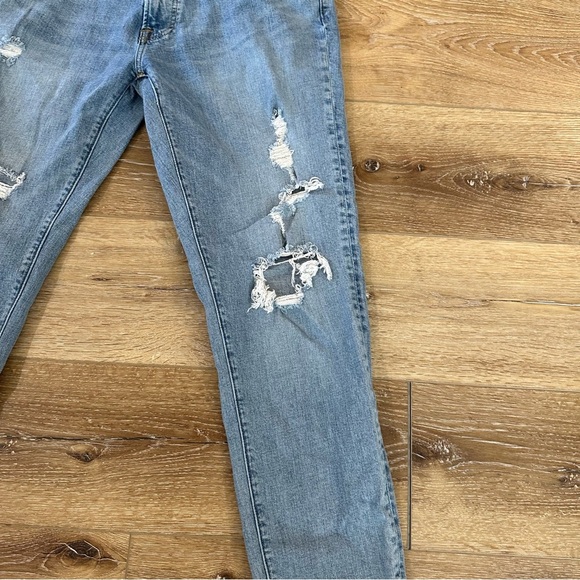 Abercrombie & Fitch Men’s Slim Taper Stretch Distressed Denim Jeans Sz 32 GUC - Picture 3 of 9